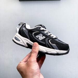 103739