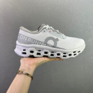 992244