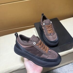 161000